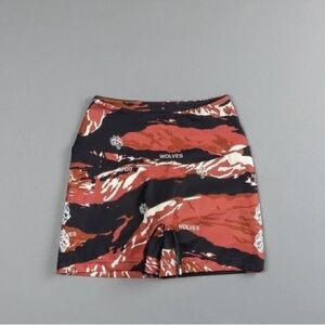 Darc Sport: SHE quad wolf beau shorts in ROMAN TIGER CAMO